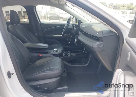 2022 Ford Mustang Mach-E Premium from USA, damaged, VIN 3FMTK3SU5NMA40857